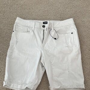 Express Men's Off-White Jean Shorts